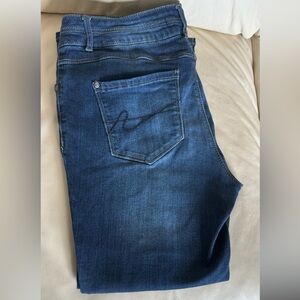 Women's Blue Jeans